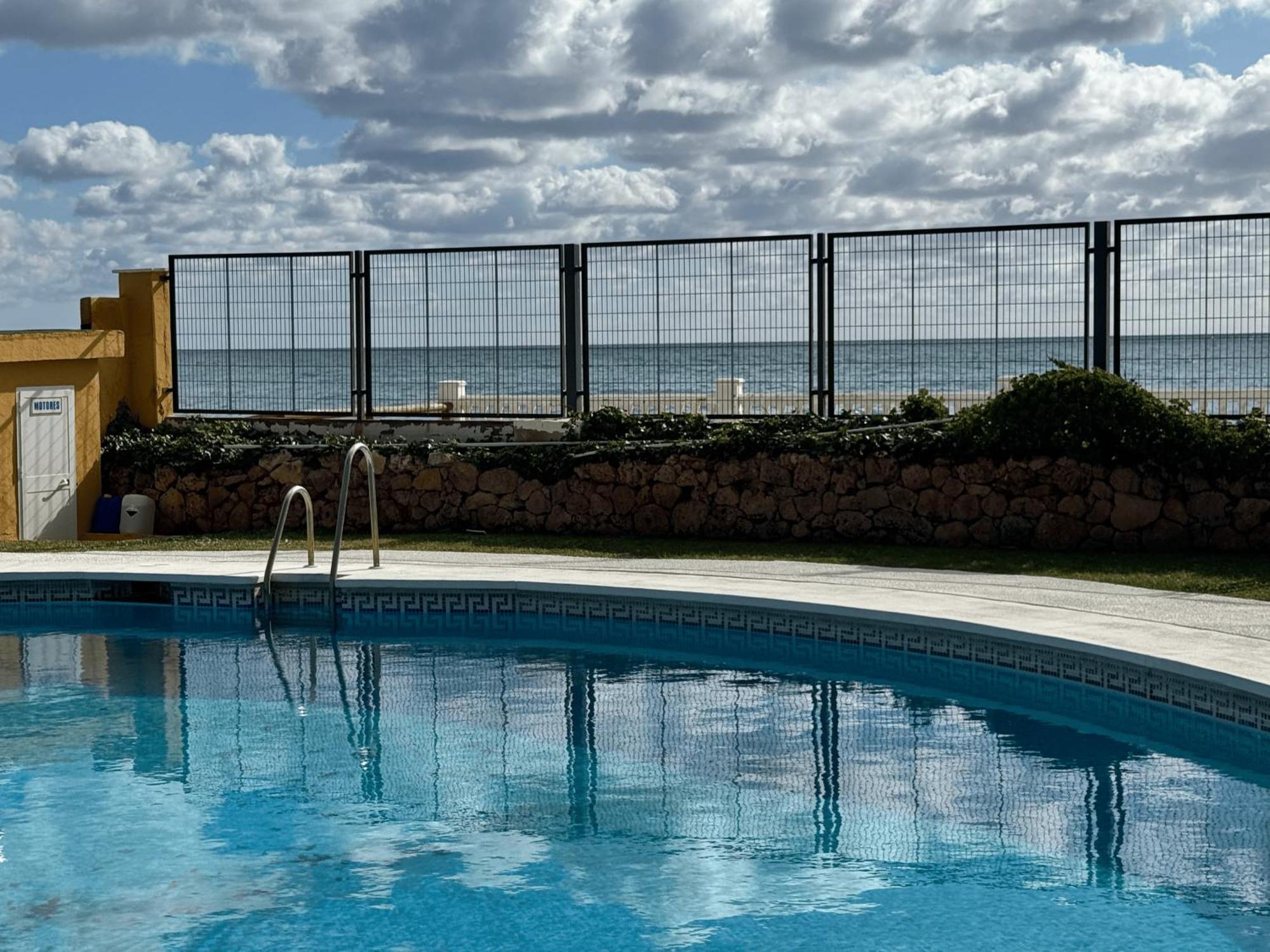 Beachfront Studio ,The View Calahonda, Panoramic Sea Views Sitio de Calahonda Extérieur photo