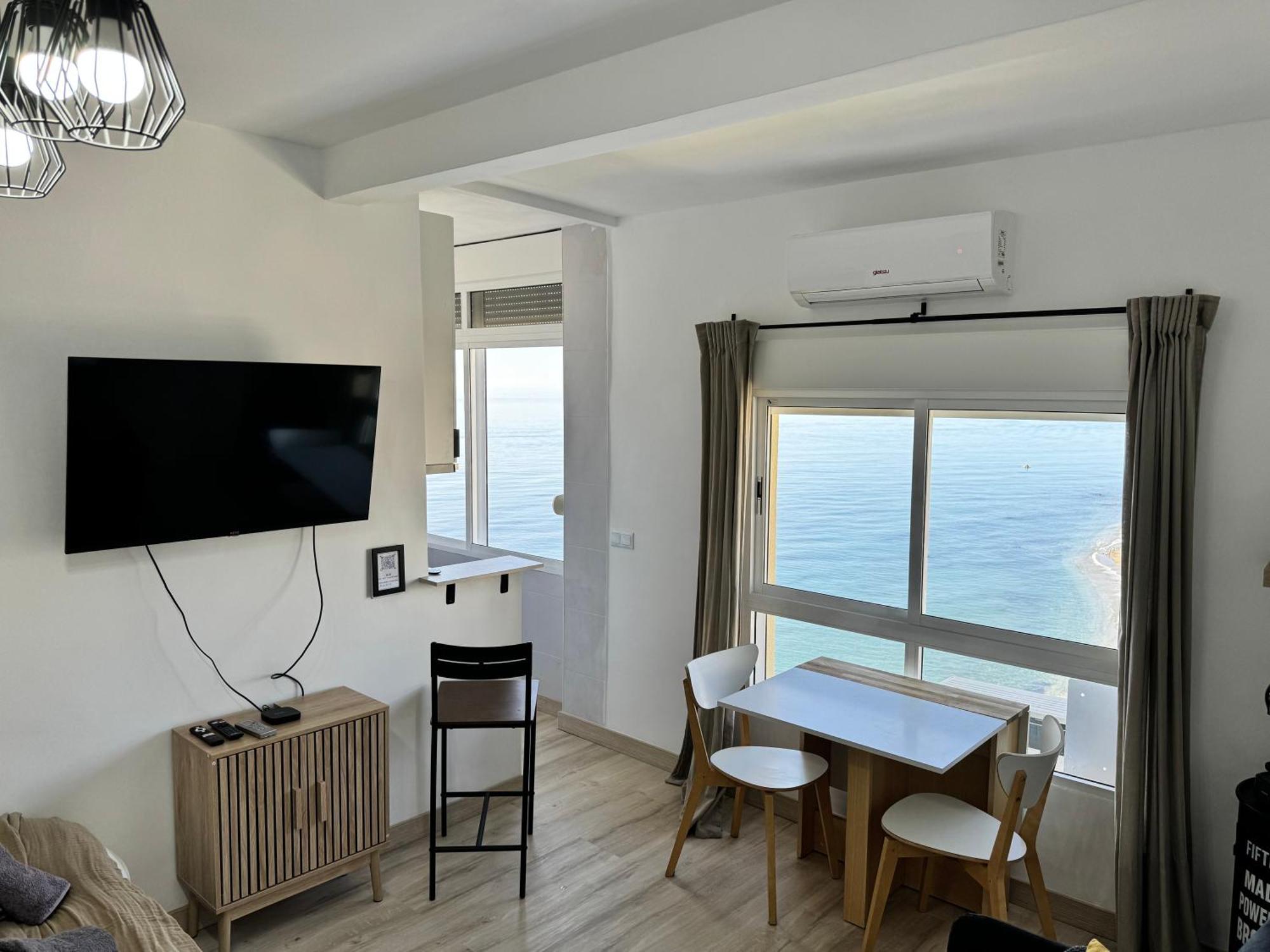 Beachfront Studio ,The View Calahonda, Panoramic Sea Views Sitio de Calahonda Extérieur photo